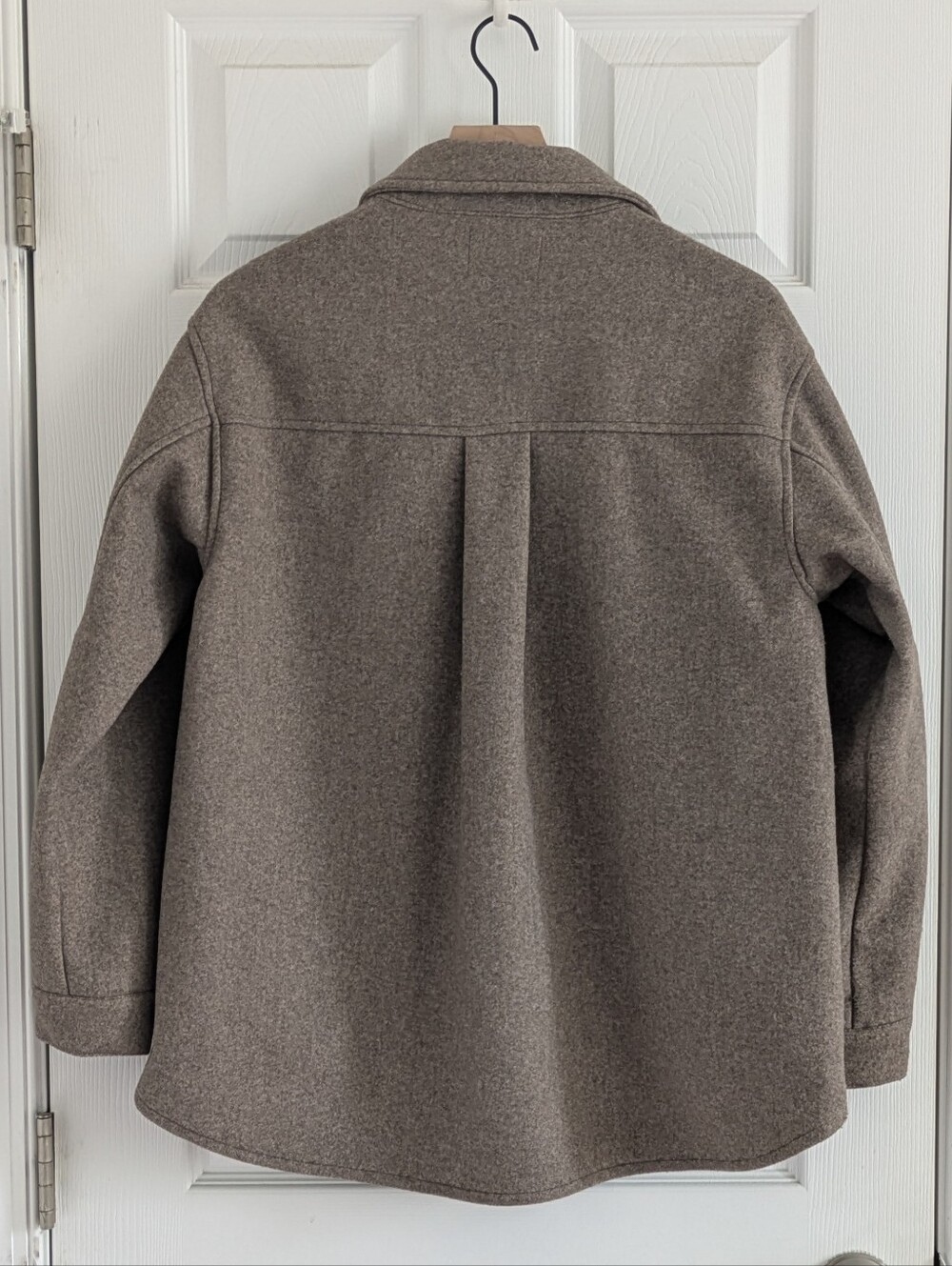 Felt Women's Shacket - Picture 2 of 8